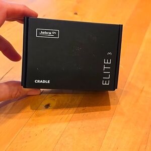 Jabra Elite 3 Lilac Cradle